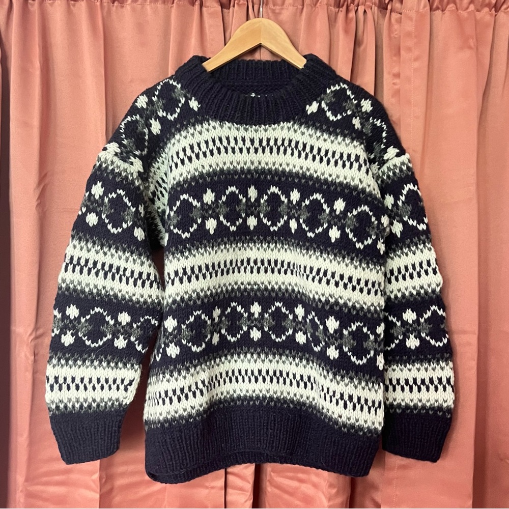 Handmade 100% wool fair isle knit crew neck oversized nordic inspired sweater